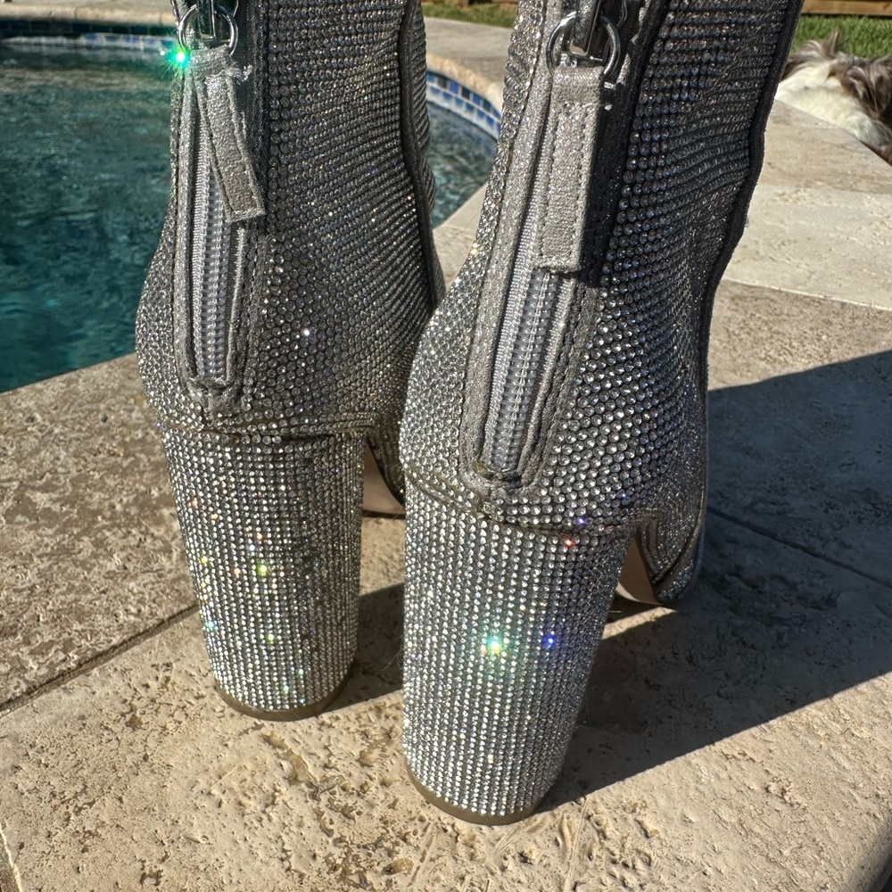 Steve Madden Silver Rhinestone Heeled Boots only wore twice - Picture 4 of 10